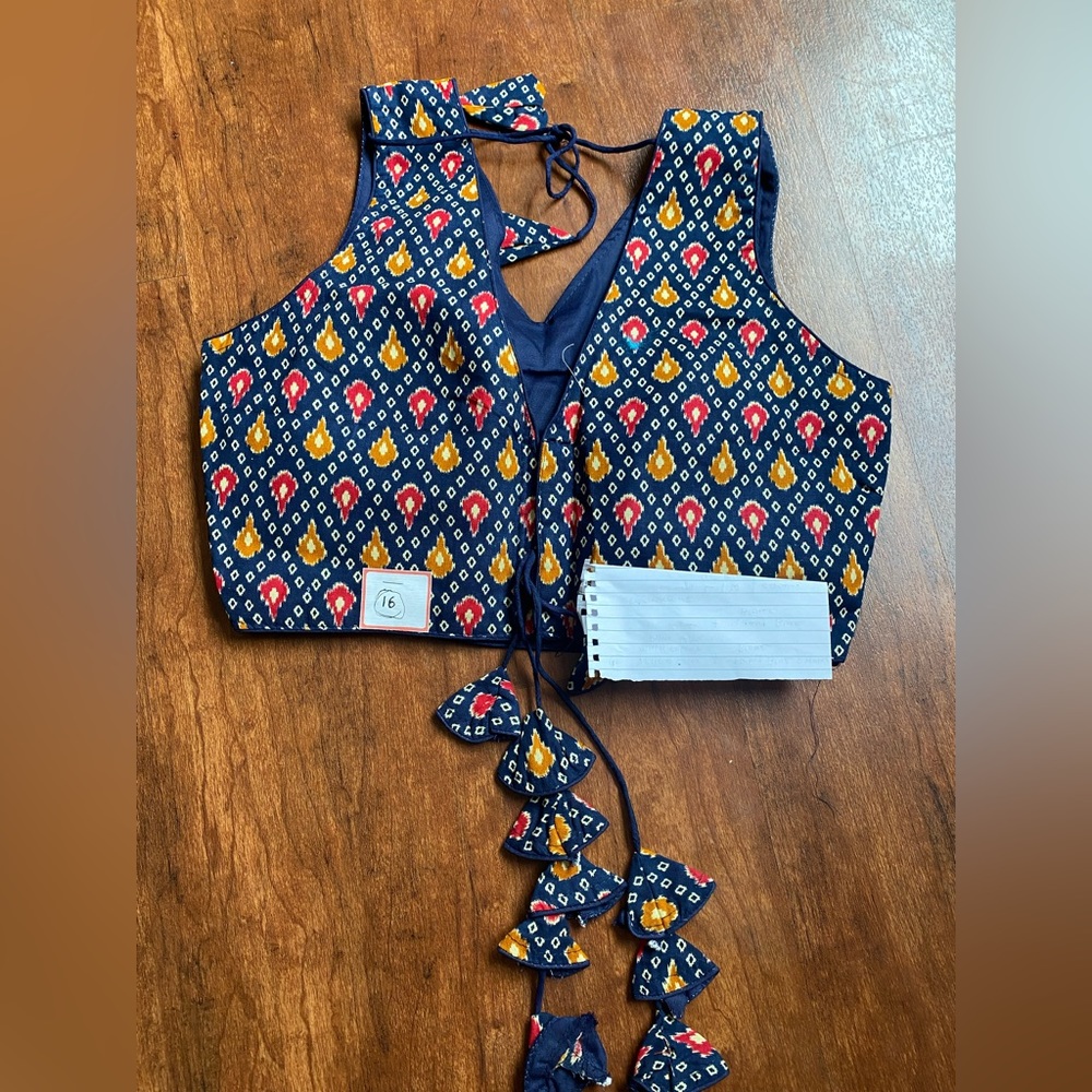 Indian Ethnic Wear - Traditional Chaniya Choli For Navratri - multicolored print - Picture 5 of 5